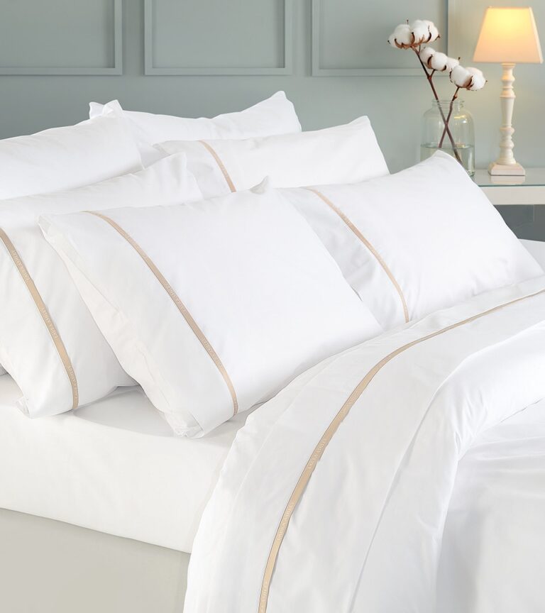 Laura Ashley Colored Pipping